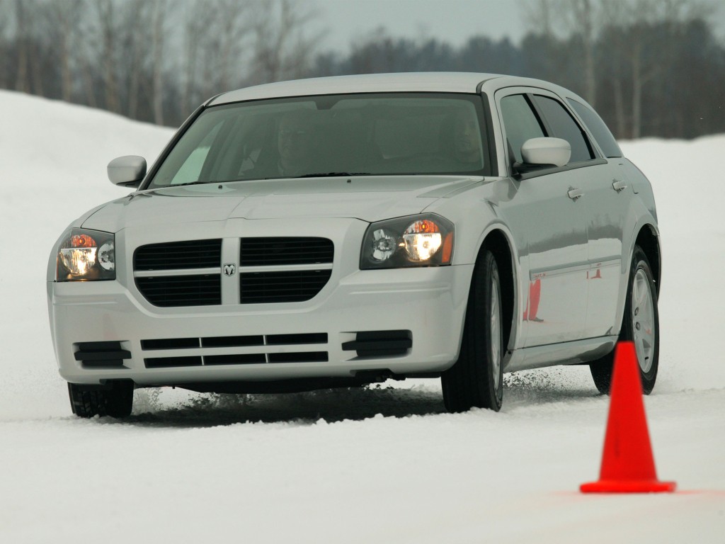 Dodge Magnum photo 10
