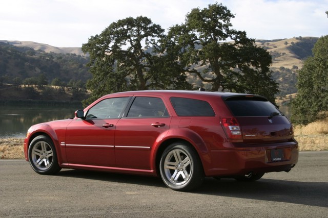 Dodge Magnum photo 16