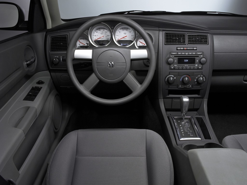 Dodge Magnum photo 22
