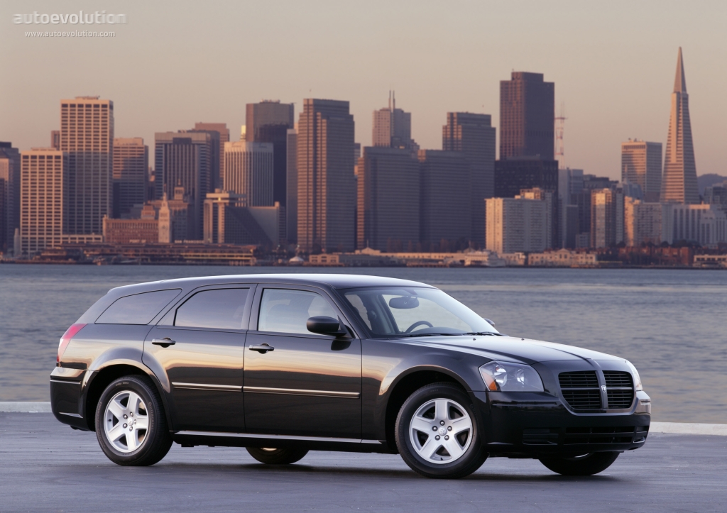 Dodge Magnum photo 2