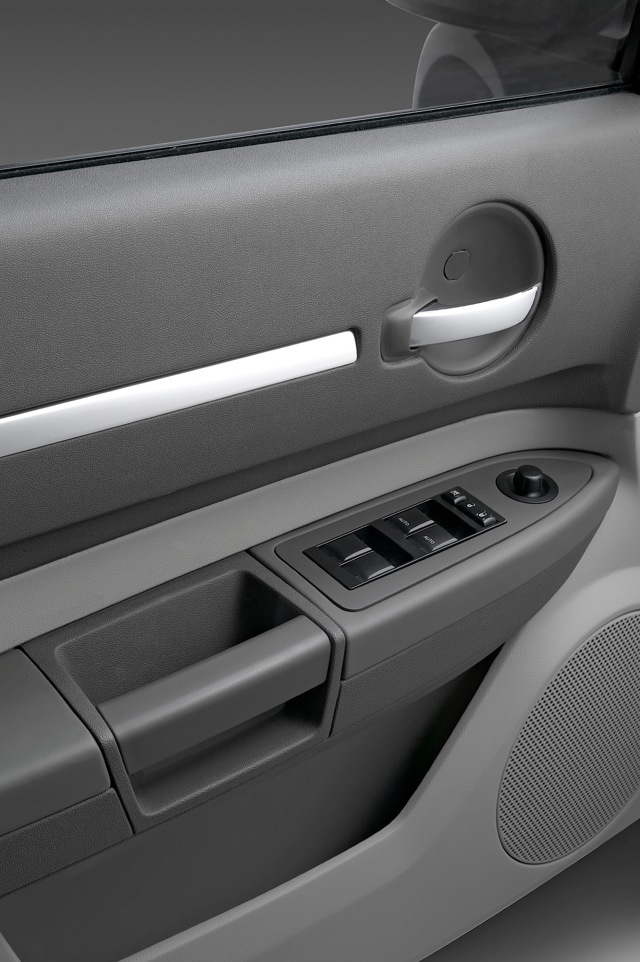 Dodge Magnum photo 13