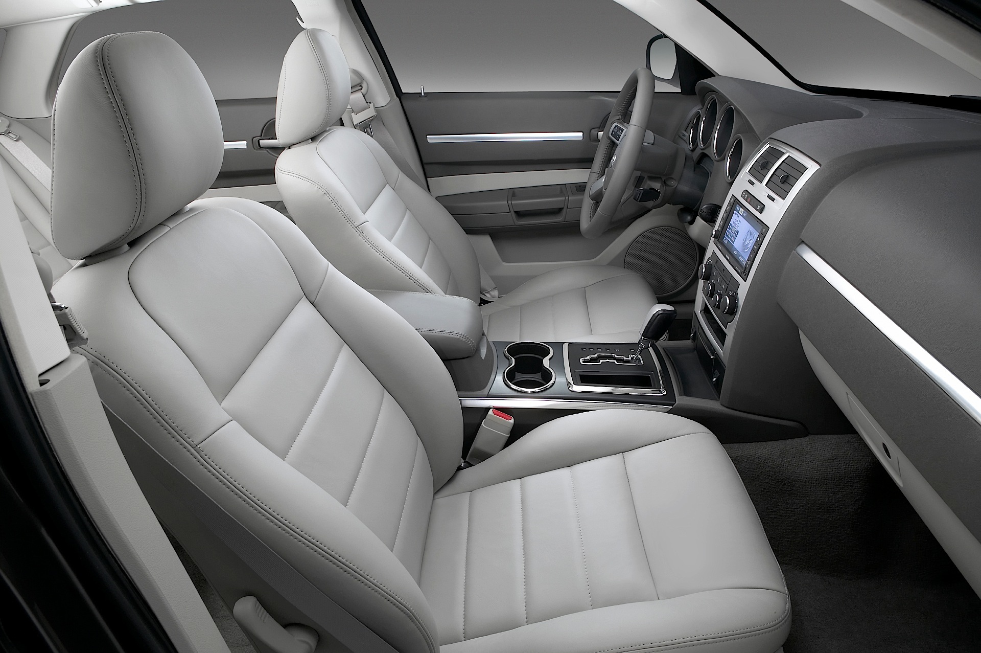 Dodge Magnum photo 15