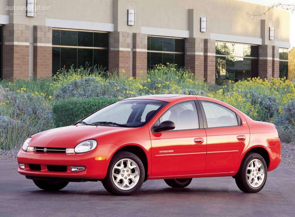 Dodge Neon photo 2