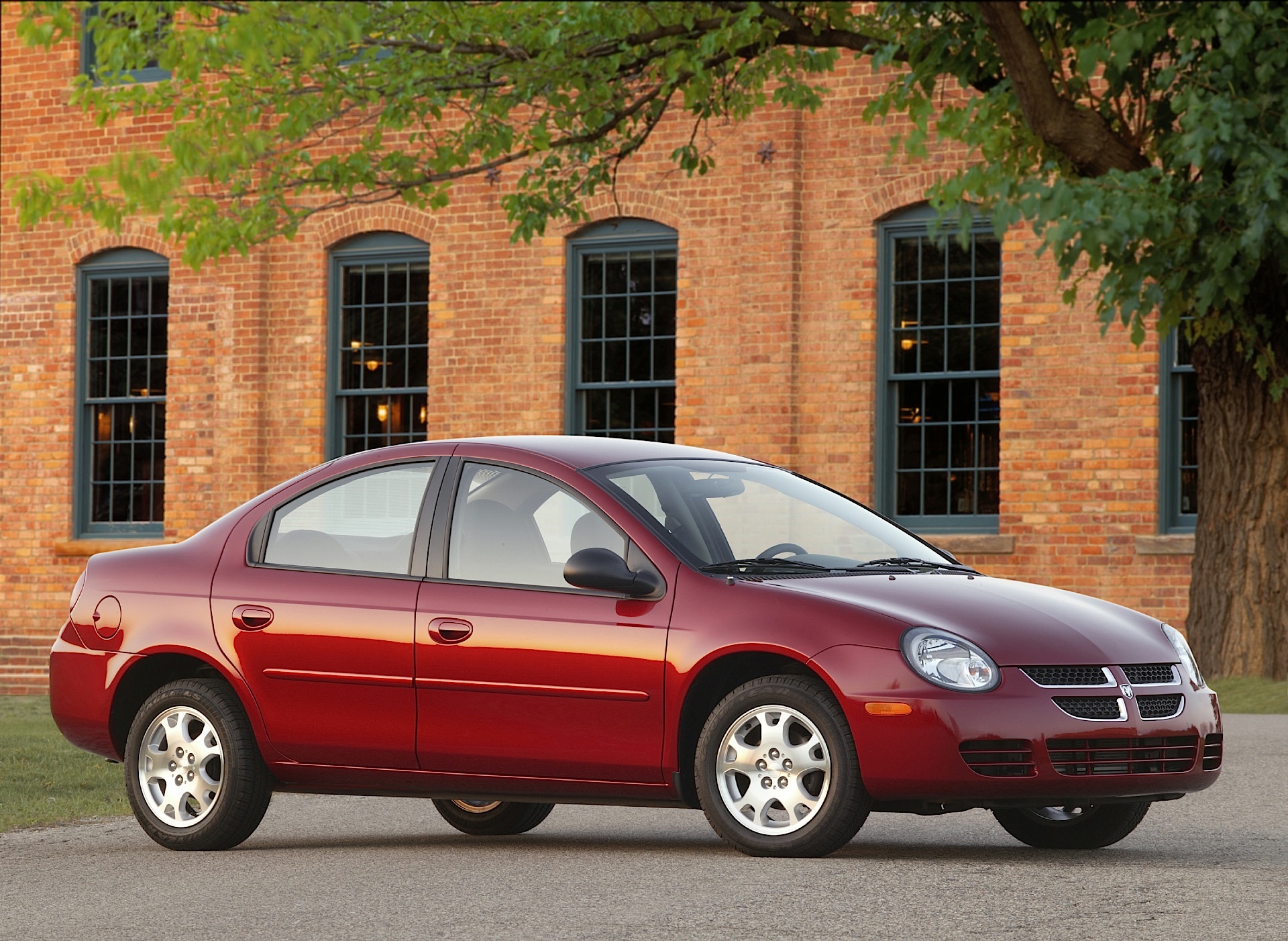 Dodge Neon photo 4