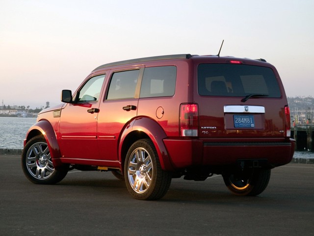 Dodge Nitro photo 23