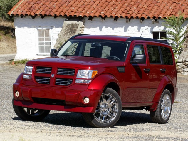 Dodge Nitro photo 24