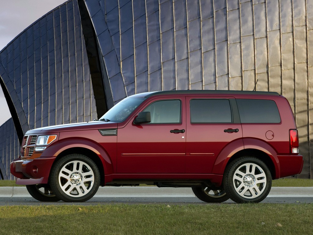 Dodge Nitro photo 28