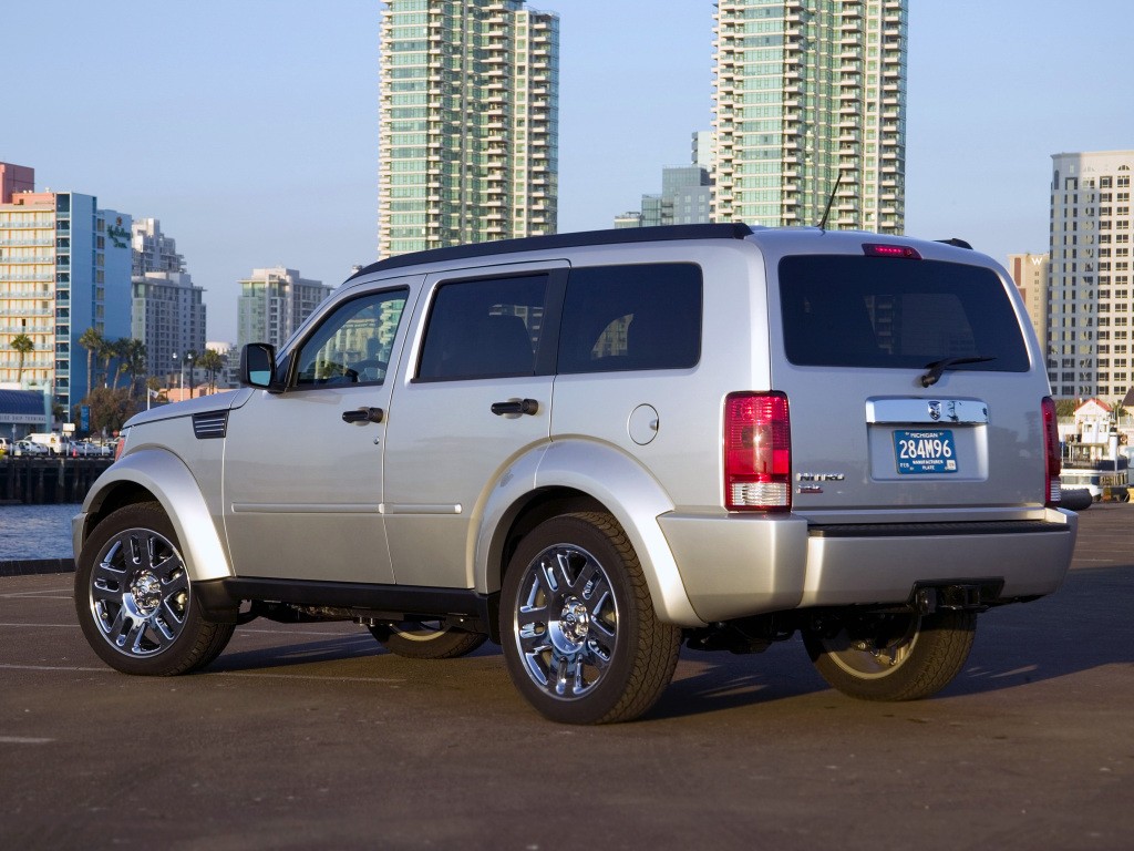 Dodge Nitro photo 39