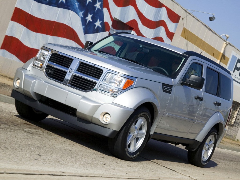 Dodge Nitro photo 40