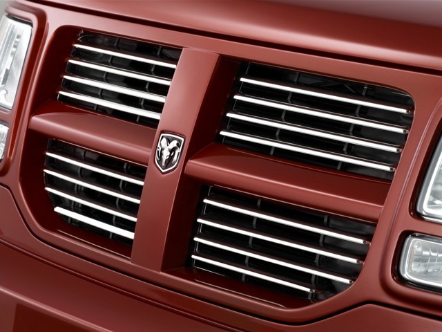 Dodge Nitro photo 51