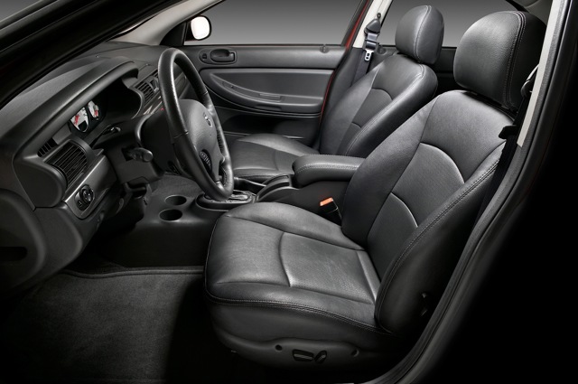 Dodge Stratus photo 5