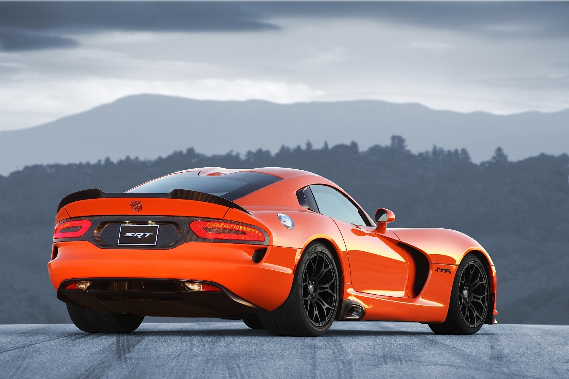 Dodge Viper photo 18