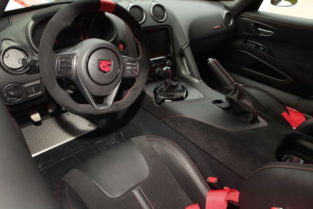 Dodge Viper photo 106