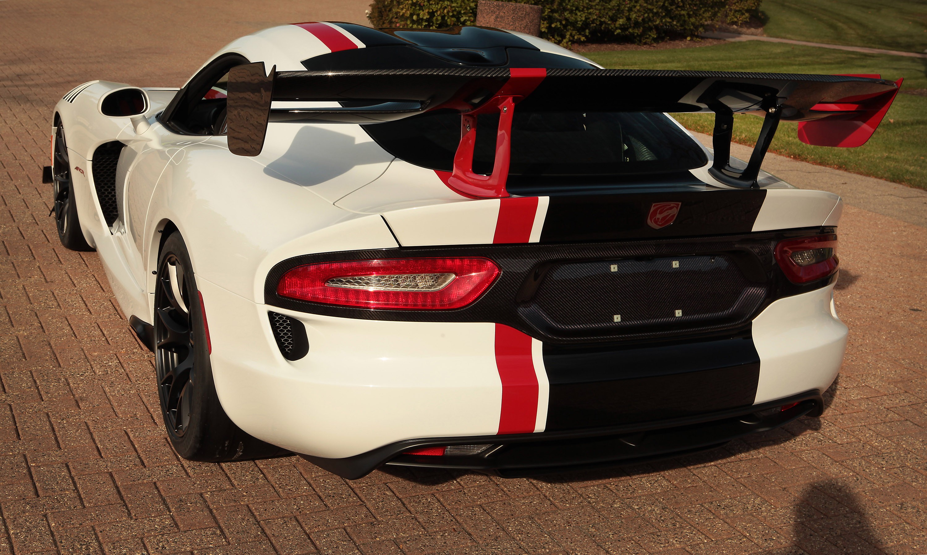 Dodge Viper photo 22