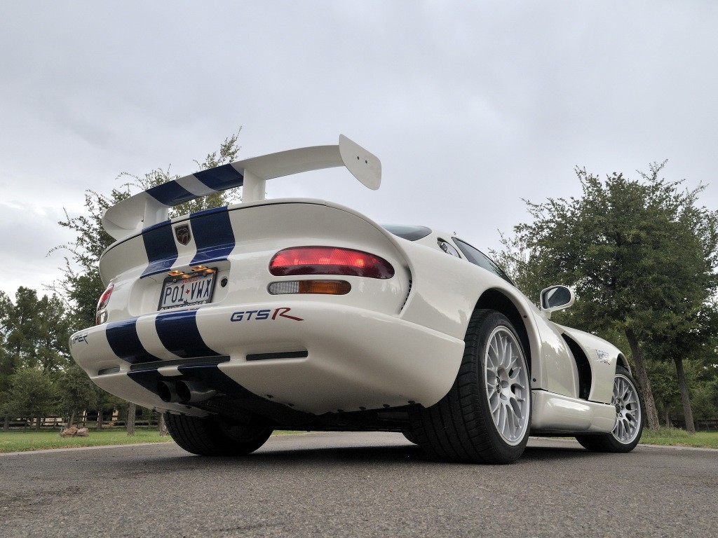 Dodge Viper photo 15