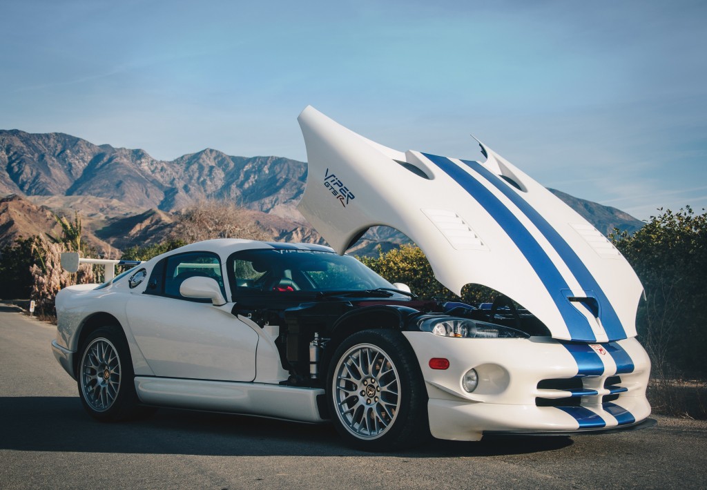 Dodge Viper photo 23