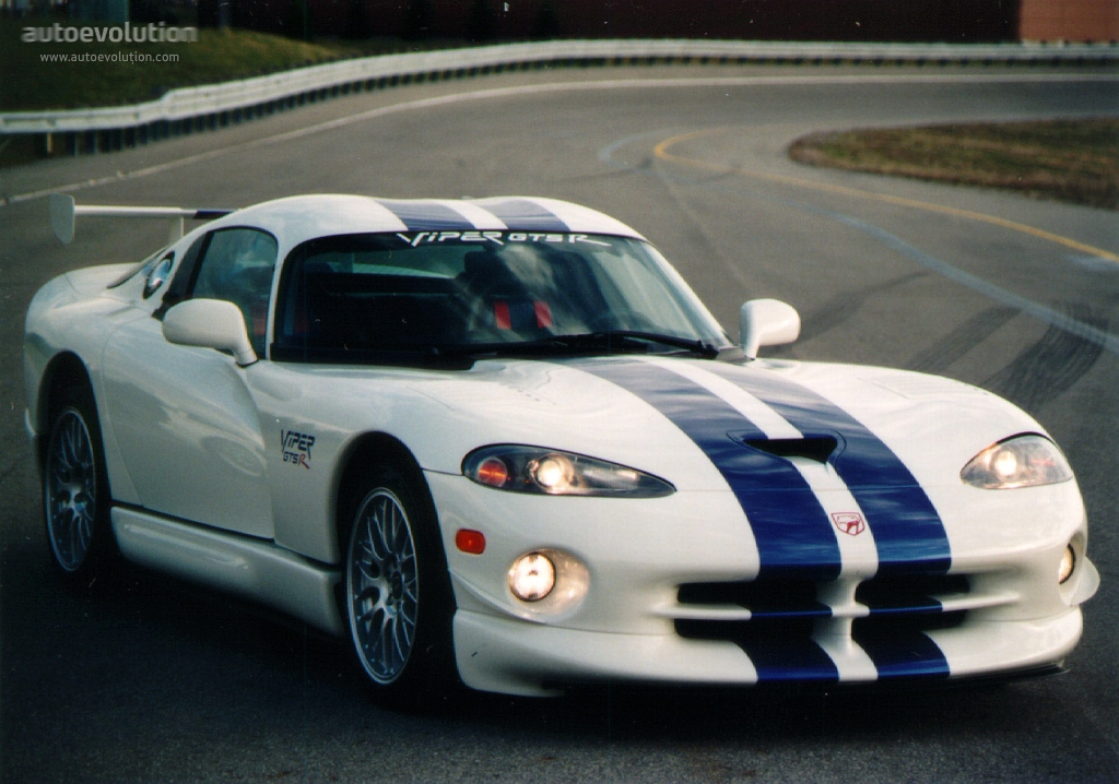 DODGE Viper