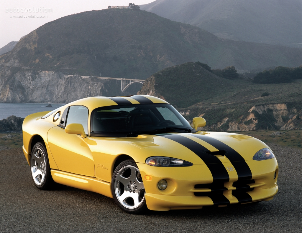 DODGE Viper