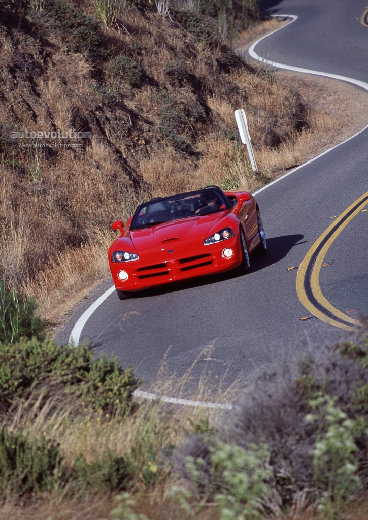 Dodge Viper photo 2