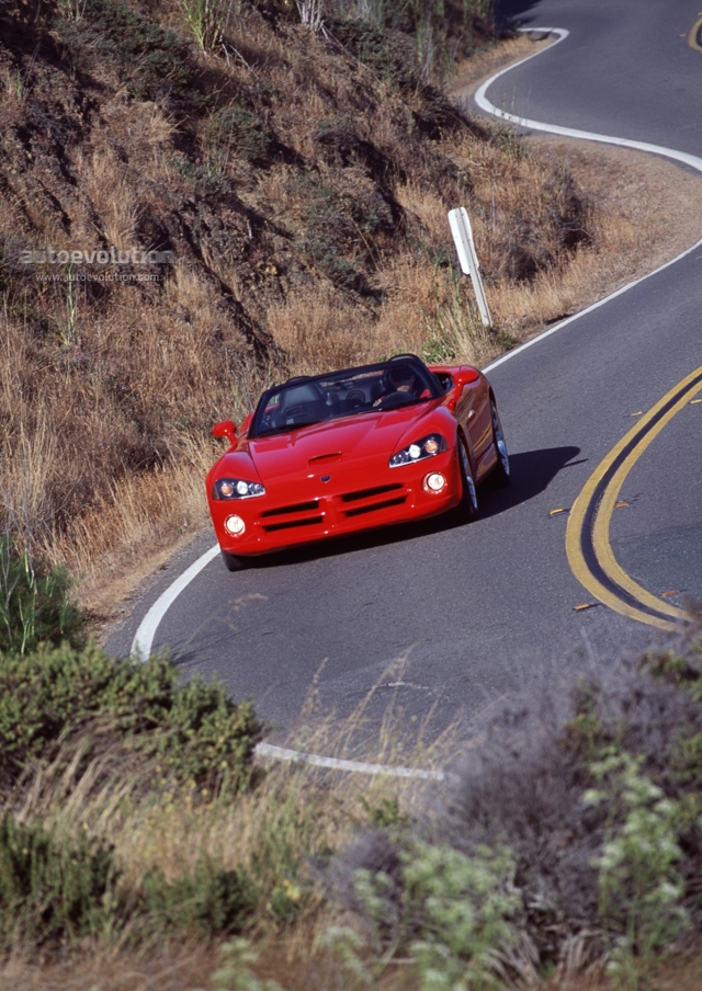 Dodge Viper photo 2