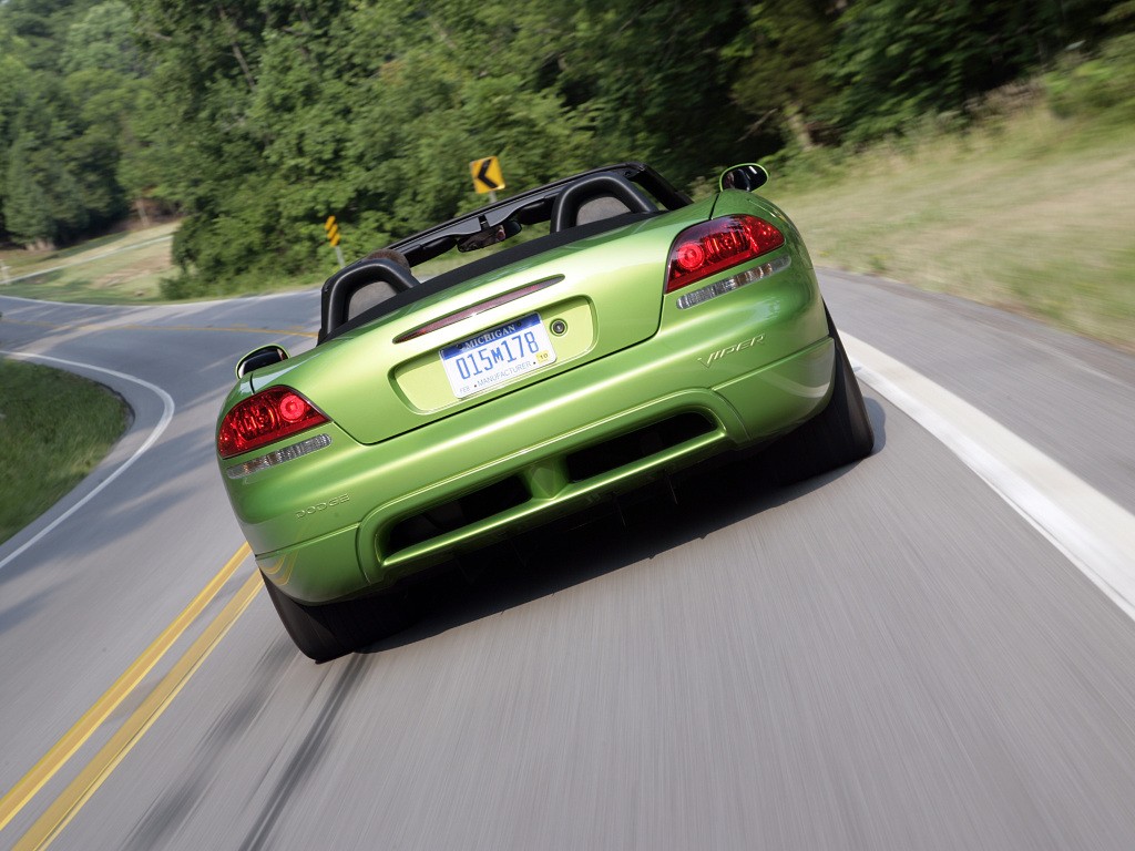 Dodge Viper photo 7