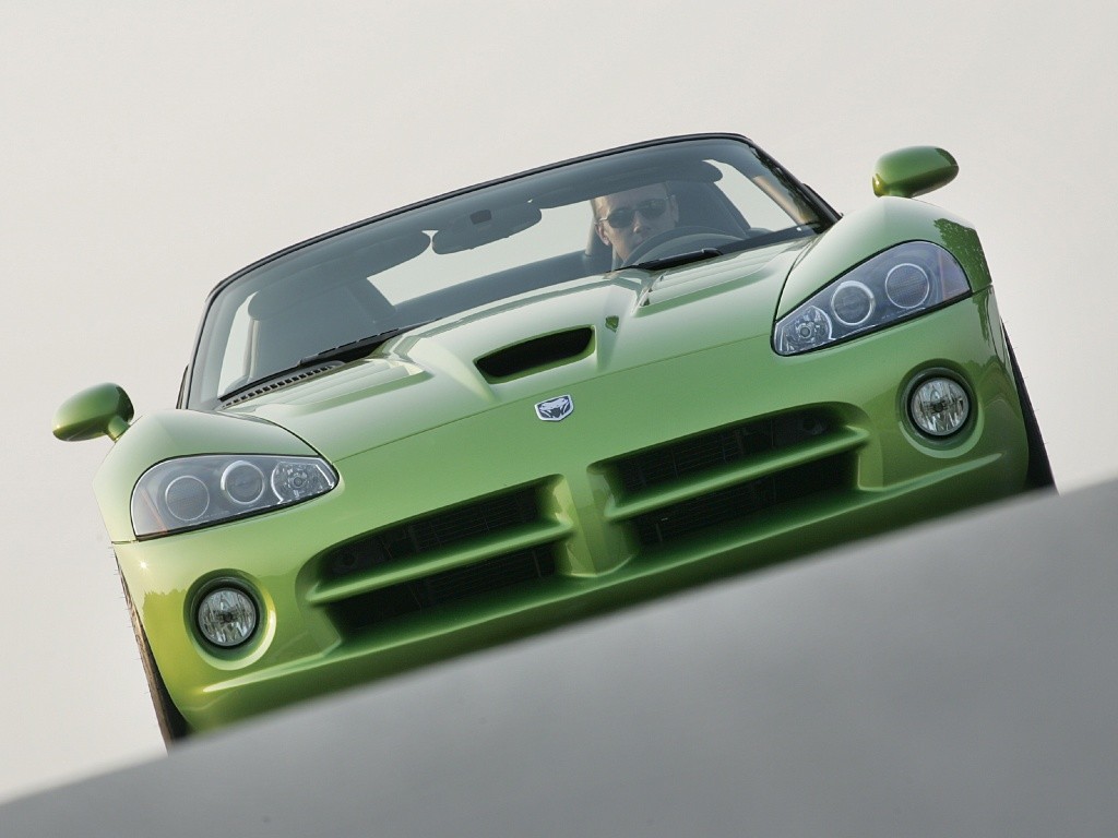 Dodge Viper photo 11