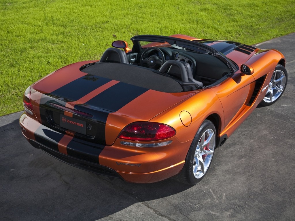Dodge Viper photo 16