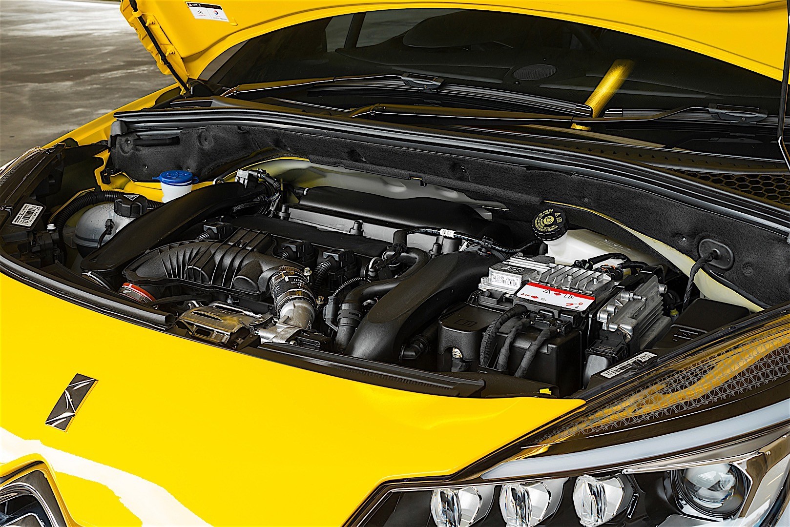 Ds Automobiles Ds 3 Cabrio photo 86