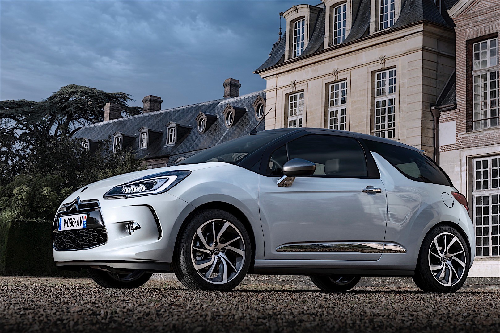 Ds Automobiles Ds 3 Cabrio photo 49