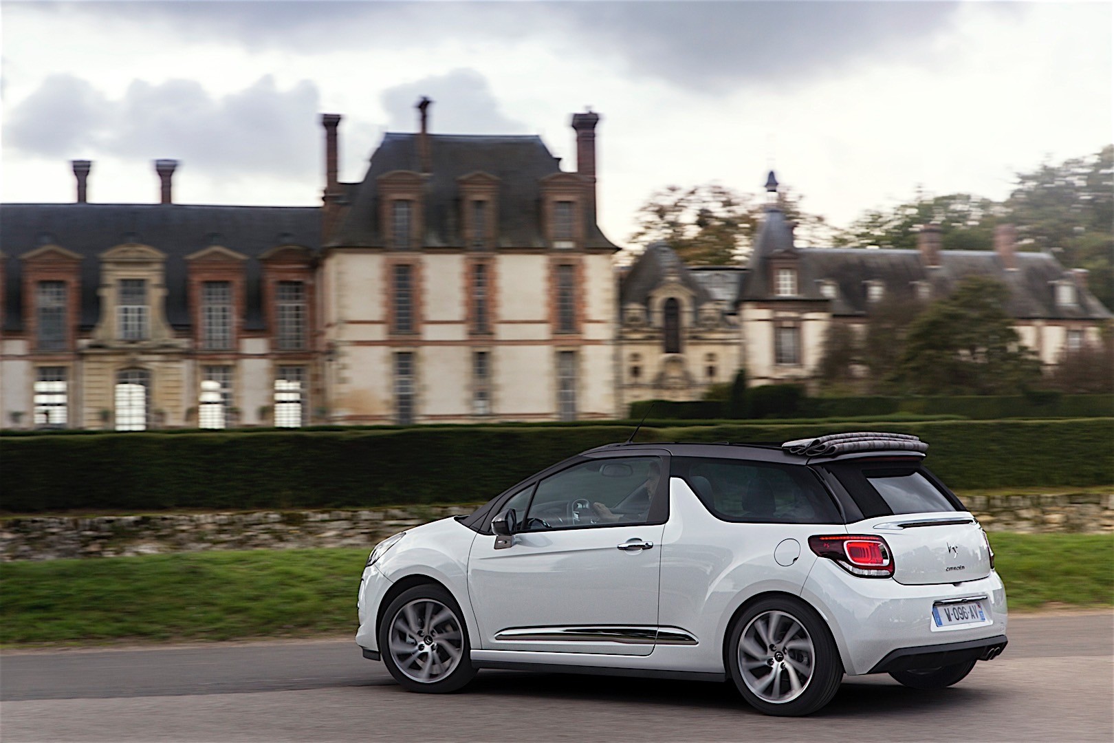 Ds Automobiles Ds 3 Cabrio photo 72