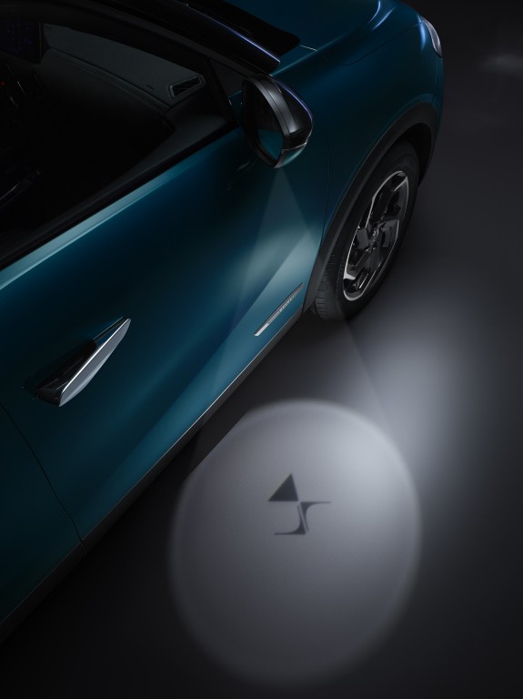 Ds Automobiles Ds 3 Crossback photo 10