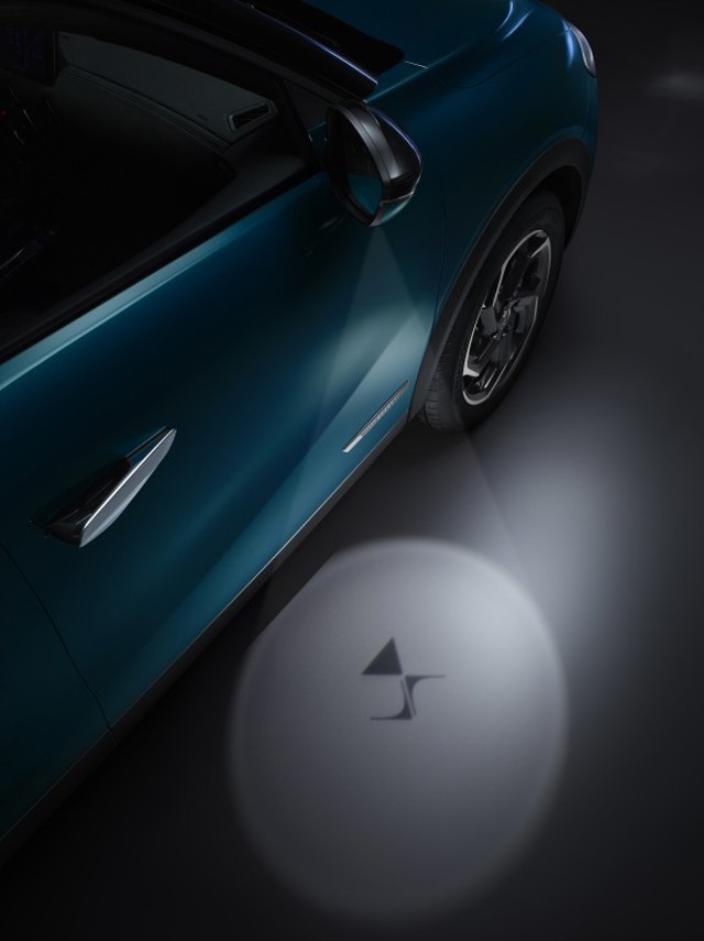 Ds Automobiles Ds 3 Crossback photo 10