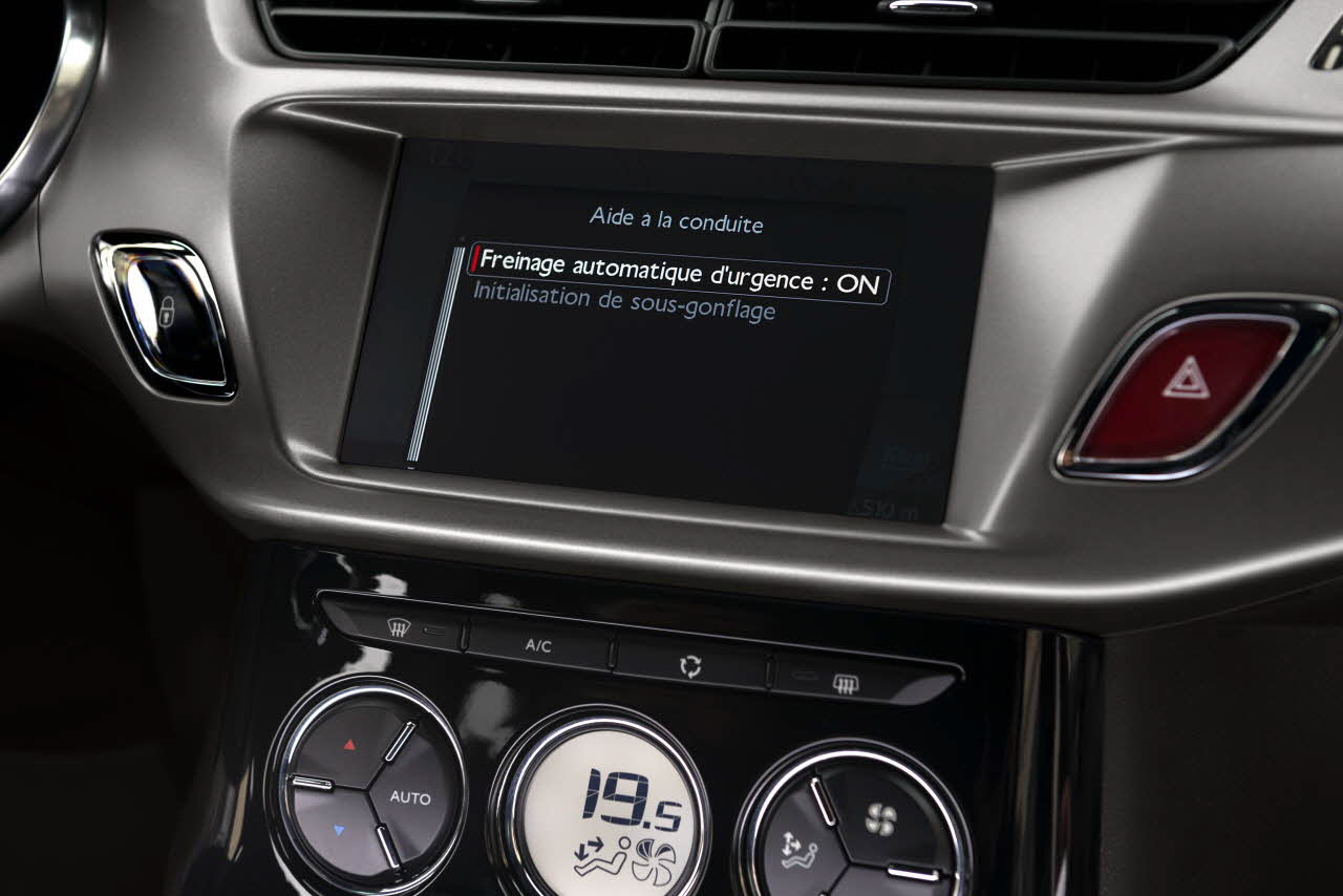 Ds Automobiles Ds 3 photo 55