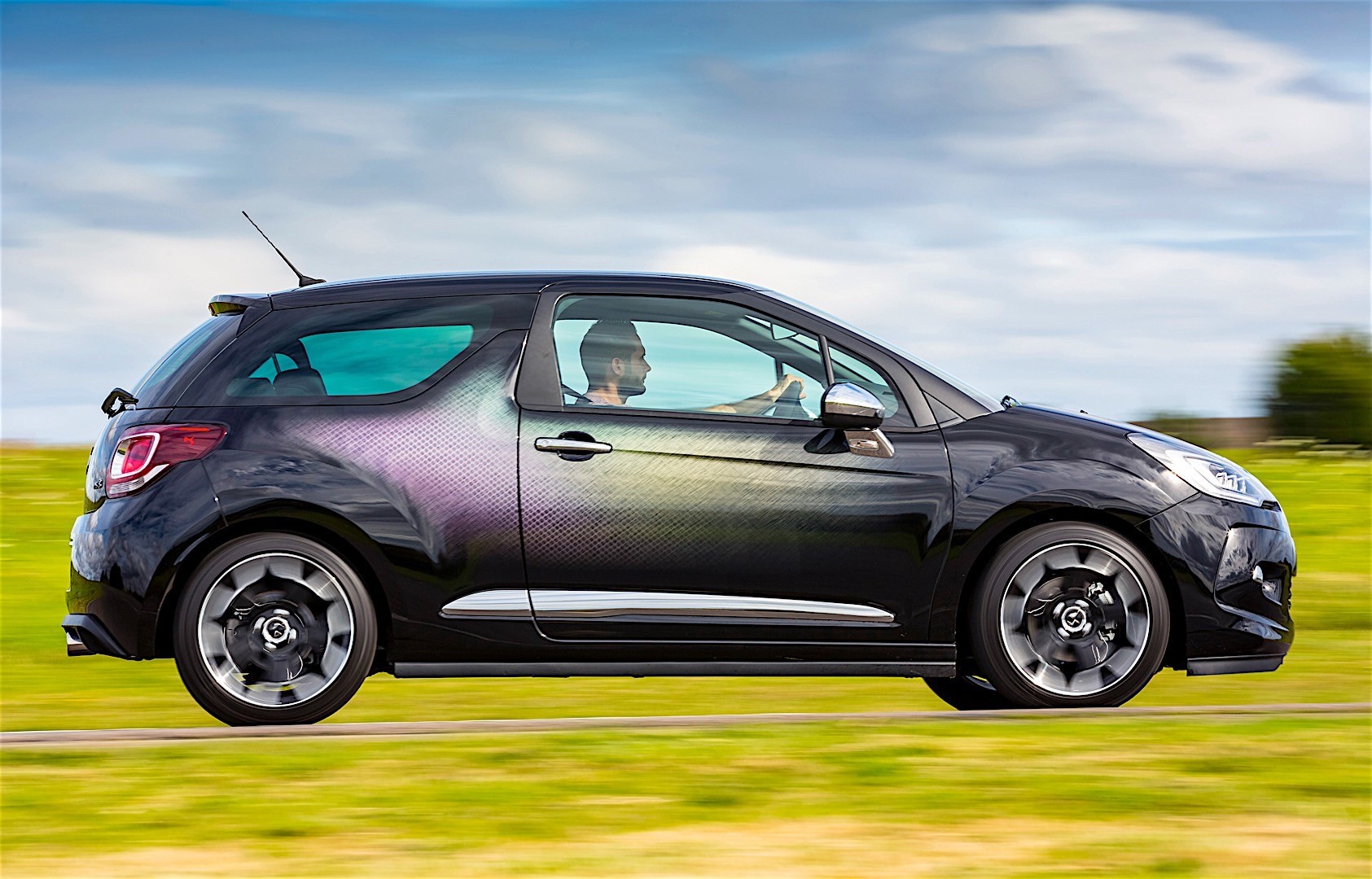 Ds Automobiles Ds 3 photo 49