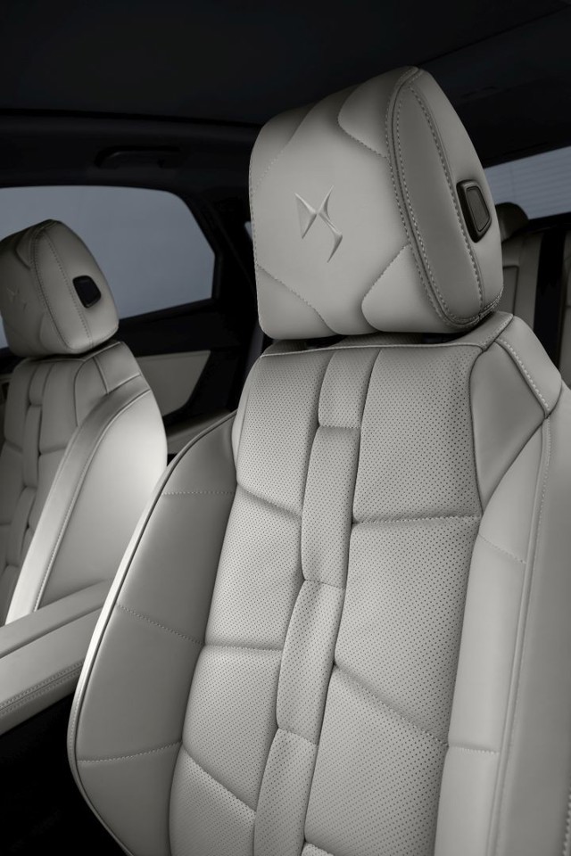 Ds Automobiles Ds 7 foto 66