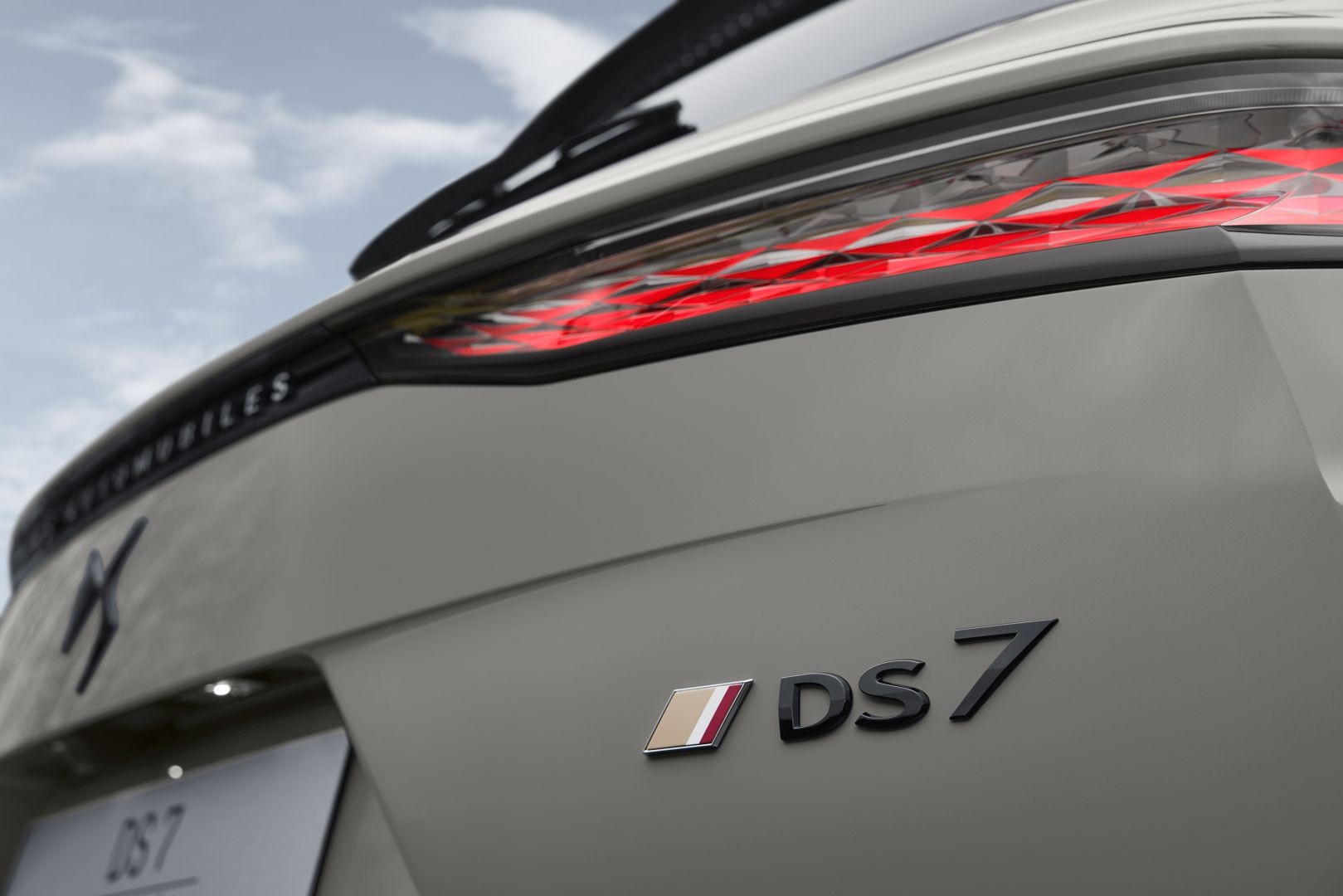 Ds Automobiles Ds 7 photo 36