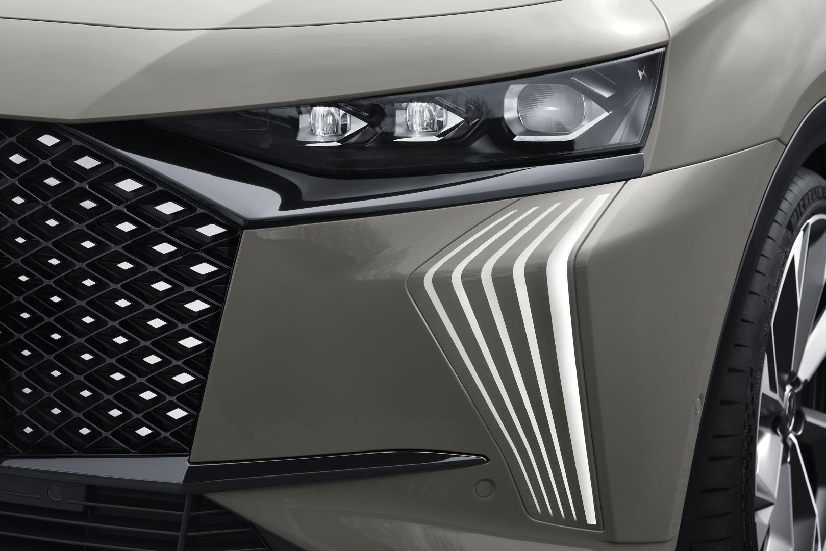 Ds Automobiles Ds 7 photo 43