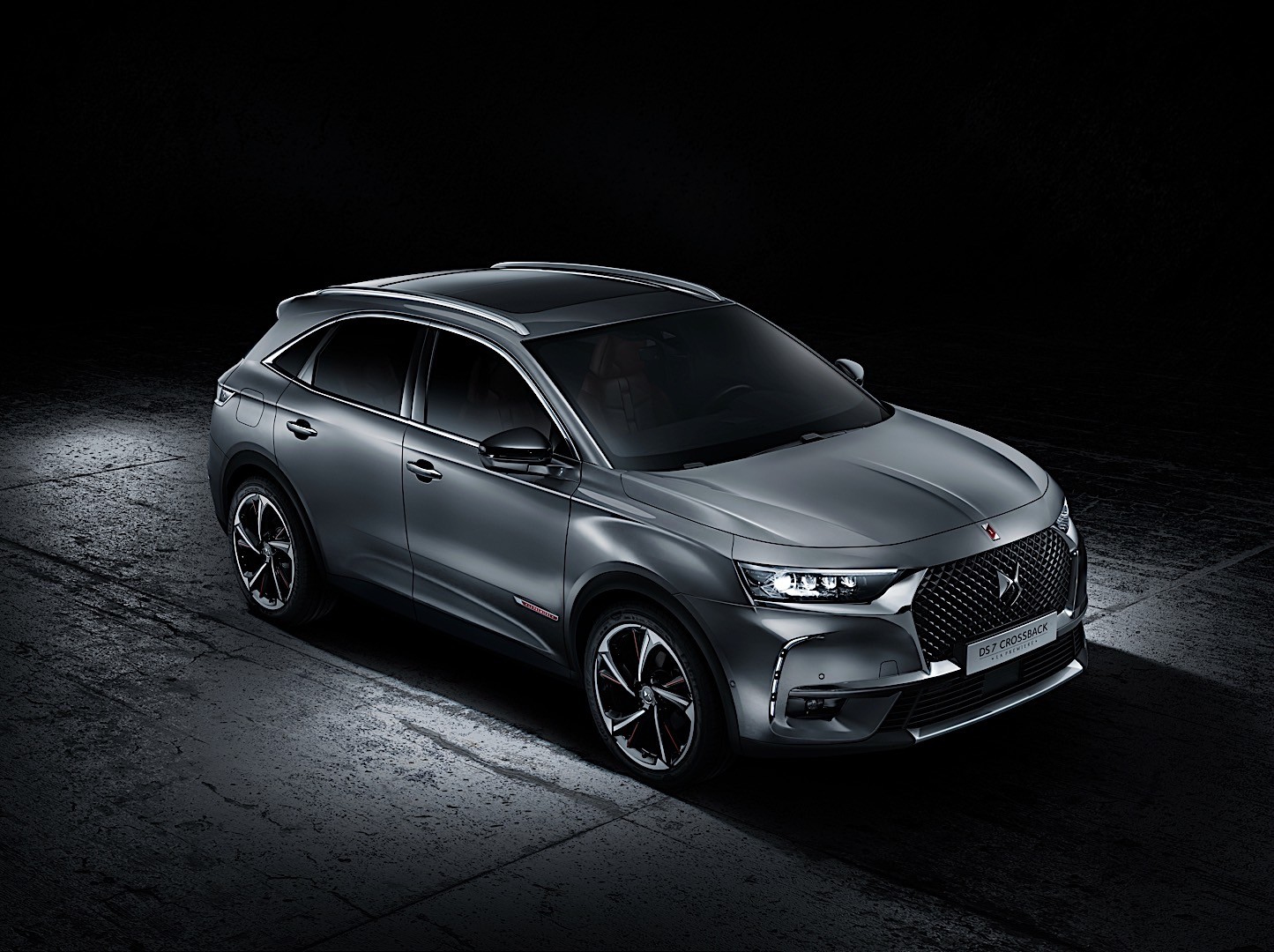 Ds Automobiles Ds 7 photo 2