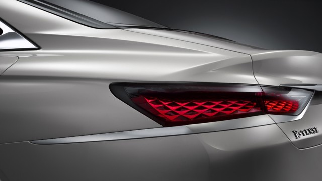 Ds Automobiles Ds 9 Foto 24