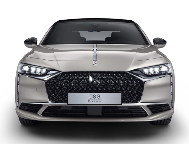 Ds Automobiles Ds 9 Foto 1