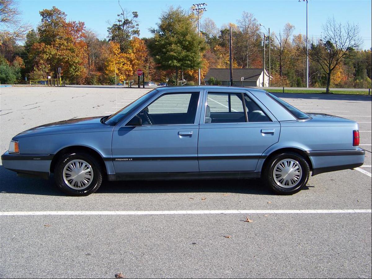 Eagle EAGLE Premier 3.0L V6 4AT FWD (152 HP)