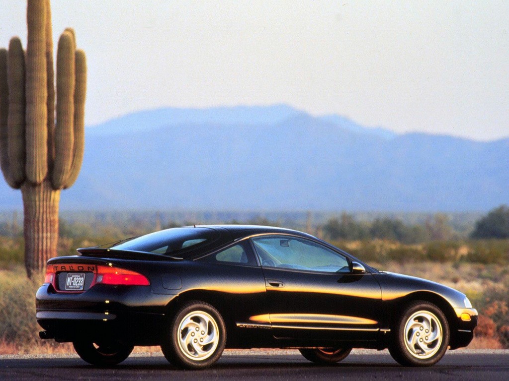Eagle Talon photo 2