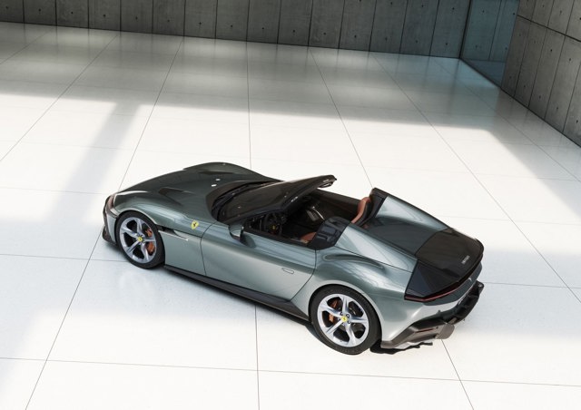 Ferrari 12Cilindri Spider Foto 8