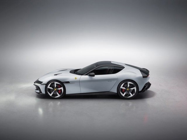 Ferrari 12Cilindri photo 16