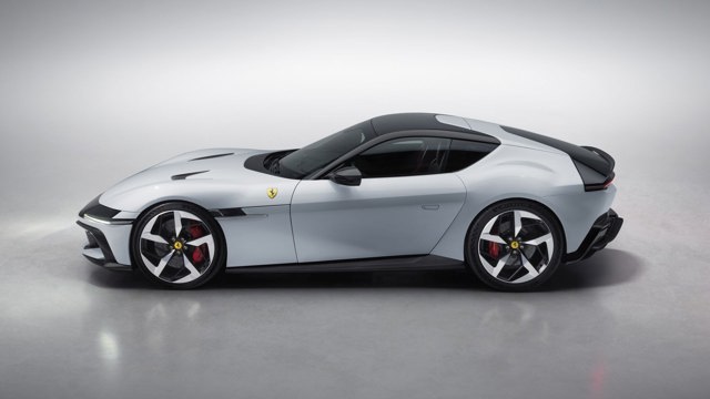 Ferrari 12Cilindri photo 17