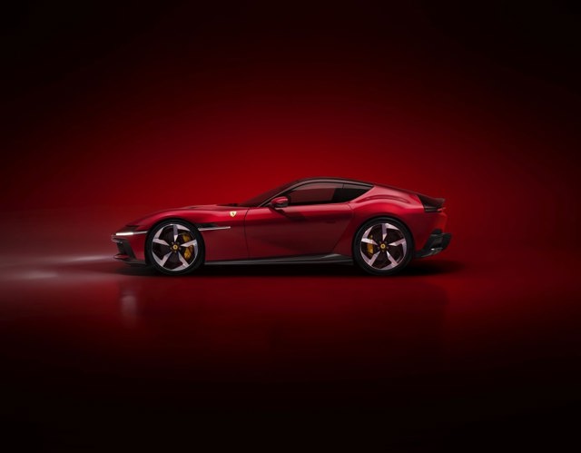 Ferrari 12Cilindri photo 22