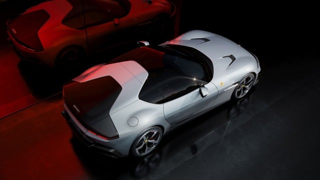 Ferrari 12Cilindri photo 4