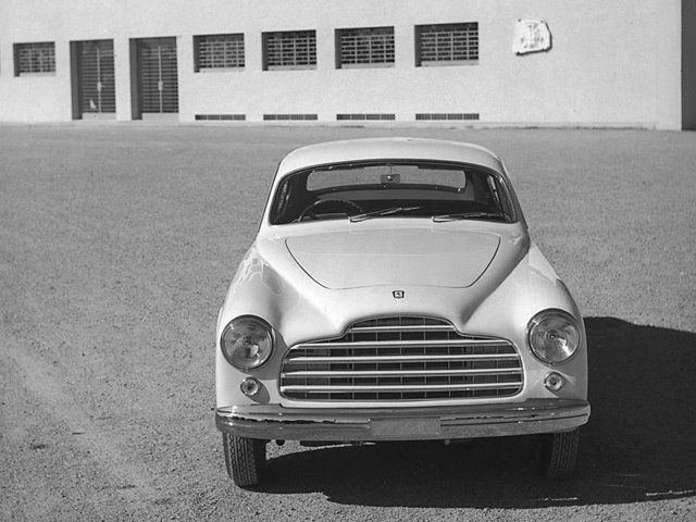 Ferrari 195 photo 26