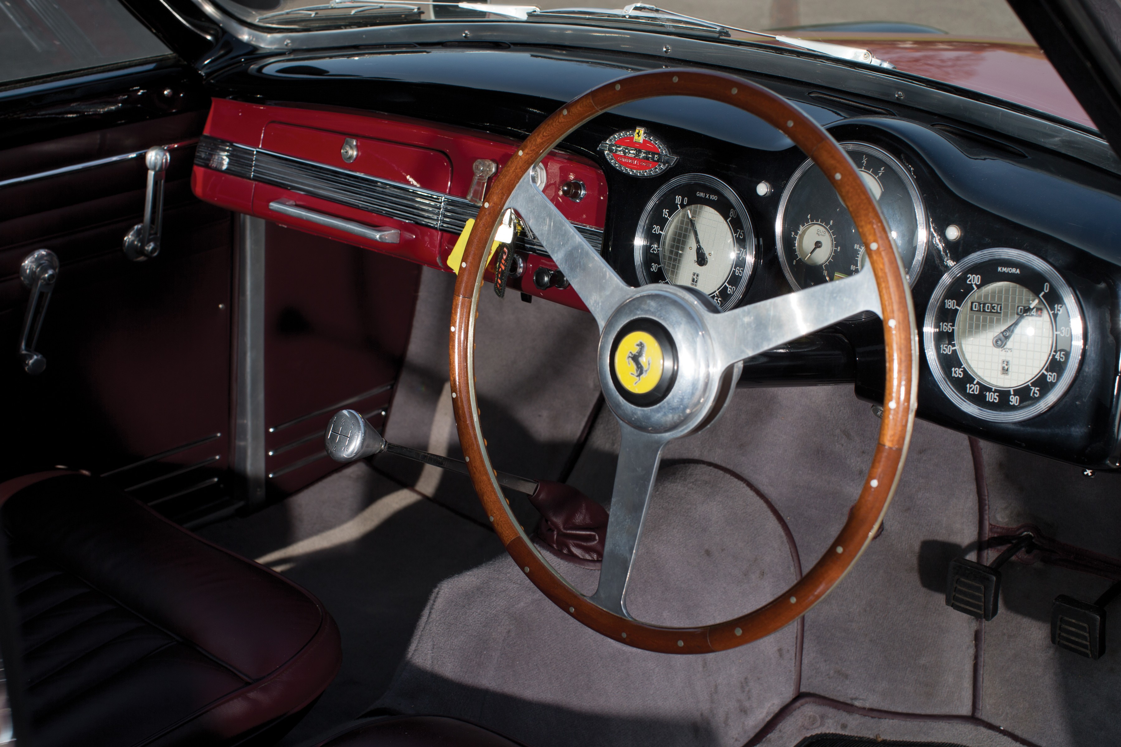 Ferrari 195 photo 40