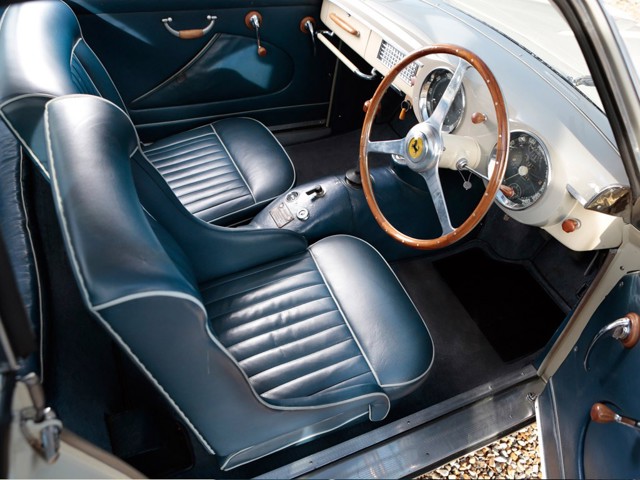Ferrari 212 photo 57